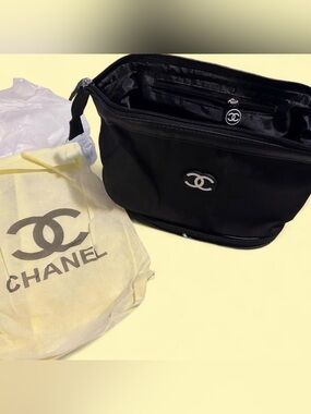 Cosmetic nylon bag